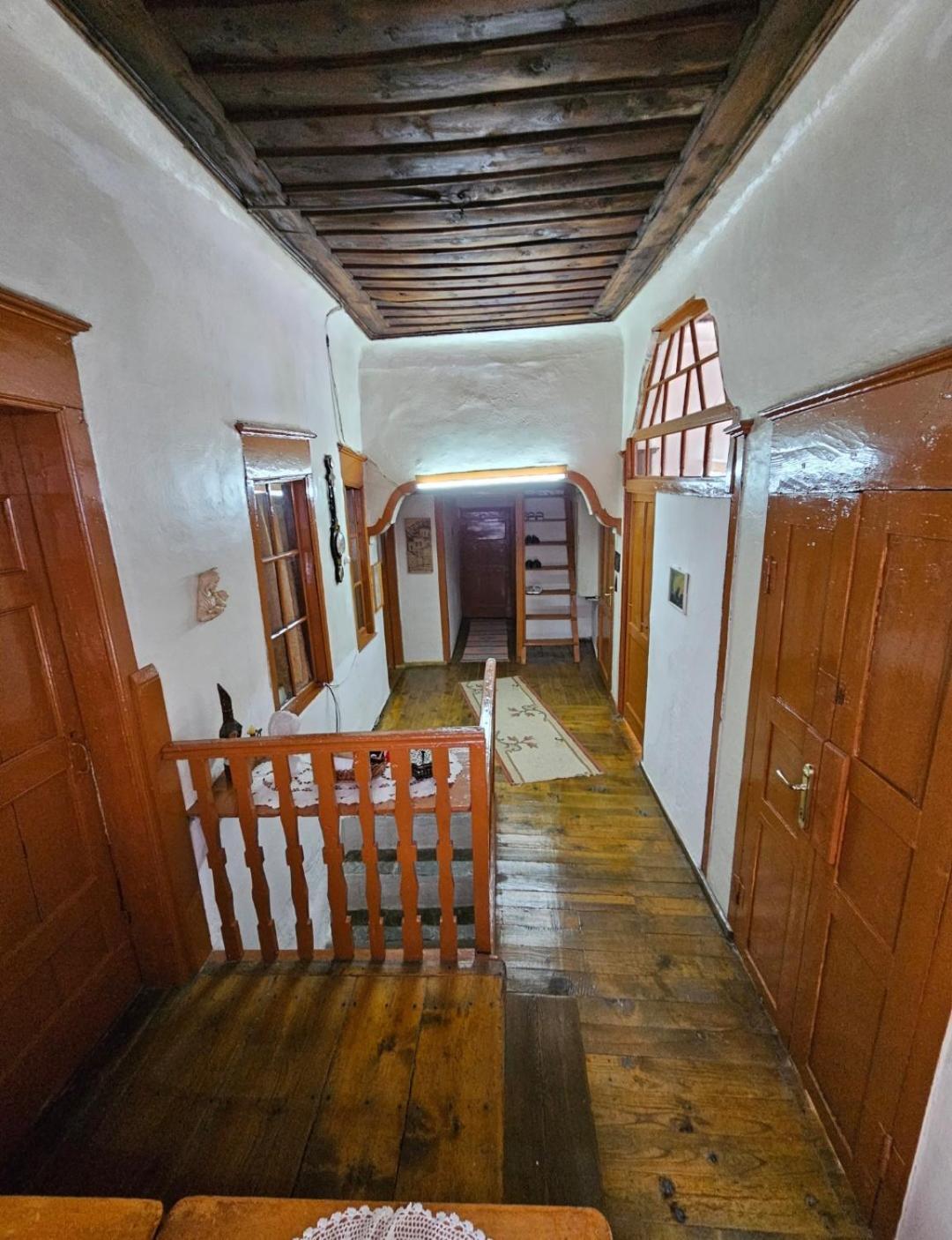 Guest House Panorama Berat Exterior foto