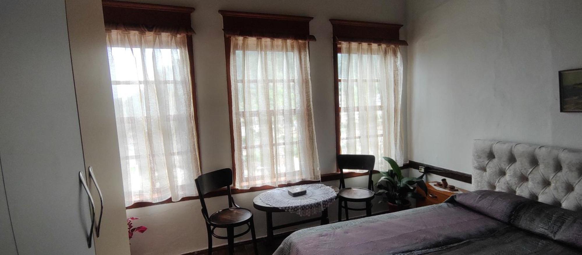 Guest House Panorama Berat Exterior foto