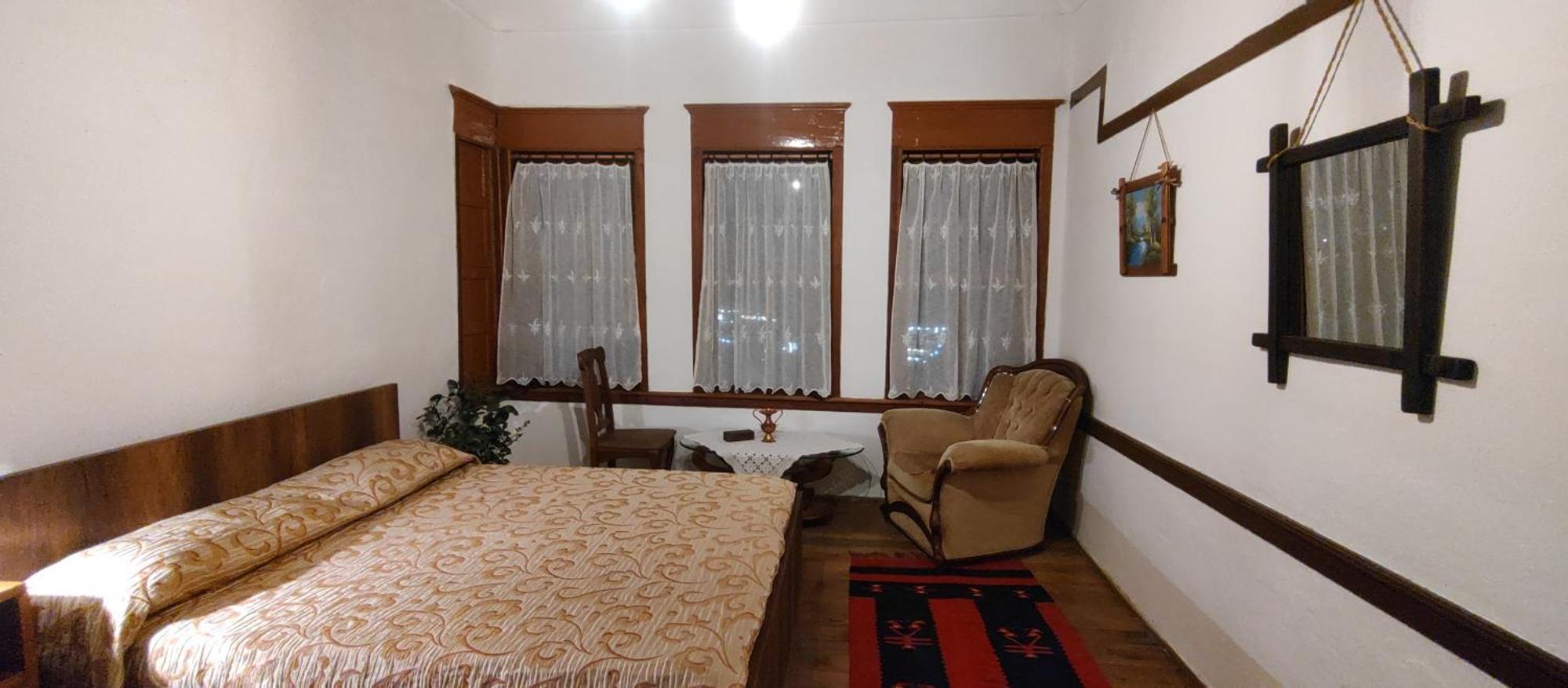 Guest House Panorama Berat Exterior foto